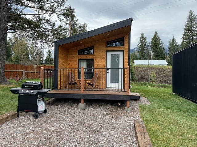 Foxglove Micro Cabin at Spotted Bear Retreat